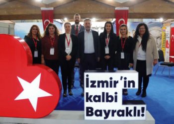 Turizm Fuarında Bayraklı standına büyük ilgi