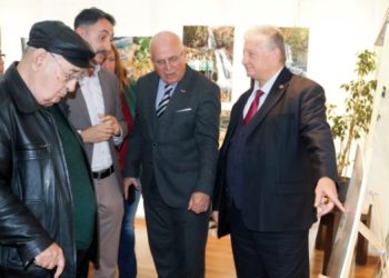 ESAT ERÇETİNGÖZ’DEN&nbsp;&nbsp;GEDİZ KİRLİLİĞİNE DİKKAT SERGİSİ