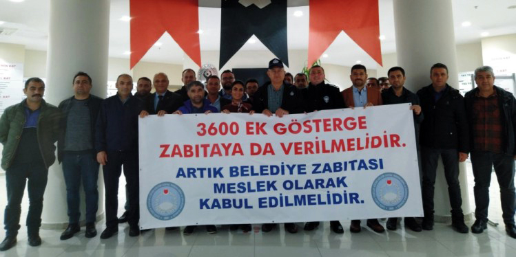 CHP’li Sertel zabıtaları dinledi