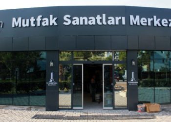 KARŞIYAKA’YA MUTFAK SANATLARI MERKEZİ GELİYOR