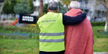 Büyükşehir Belediyesi evsizlere kapılarını açtı.