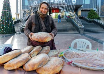 Buca Belediyesi Üretici Kadınlar Pazarı açıldı