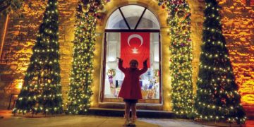 Çeşme yeni yılda da ışıl ışıl!