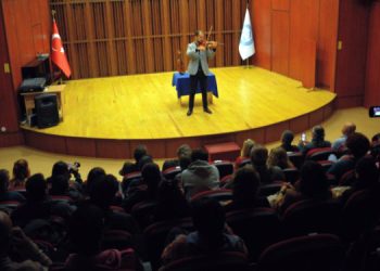 EÜ DTMK’de “Keman Resitali”