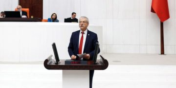“Bu yasayı geri çekin, bizi dünyaya rezil etmeyin!”