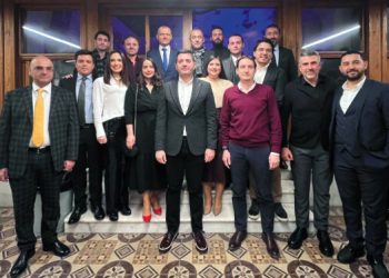 EGİAD’dan Coşkulu Yeni Yıl Kutlaması