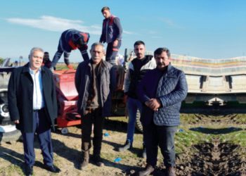 Torbalı Belediyesi, tarlalarına buğday ekti