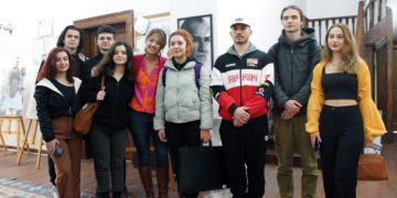 Ege Üniversitesi 50. Yıl Köşkü’nde “Basmane’nin Yüzleri” sergisi ziyaretçilerle buluştu