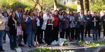 CHP Karşıyaka Kadın Kolları Başkanı Alev İldeniz, milletvekili aday adayı olmak için görevinden istifa ettiğini açıkladı.