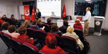 Karşıyaka’da STK’lara hibe projeleri eğitimi