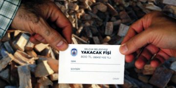 EFES SELÇUK BELEDİYESİ’NDEN YAKACAK DESTEĞİ