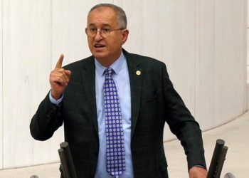 Atila Sertel: Yerli ve milliyiz diyenler Amerika’ya teslim olmuşlar!
