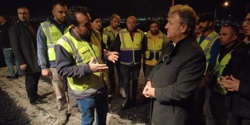 Başkan İduğ’dan işçilere baklava sürprizi