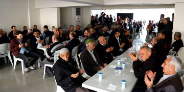 Sandal: “İyi günde de kötü günde de beraberiz”.