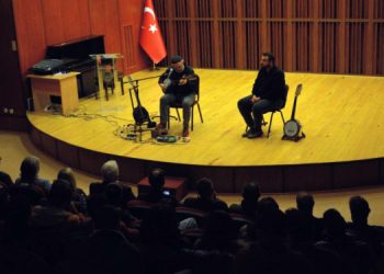 Peker, “Cümbüş, müzik kültürümüzün önemli bir simgesidir”