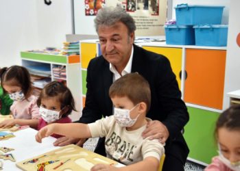 Bornova’da 8 Çocuk Oyun Aktivite Merkezi