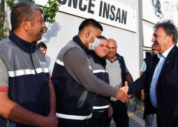 Bornova Merkez’de detaylı temizlik