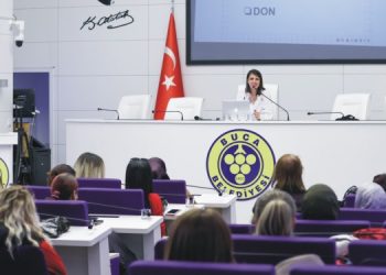 Buca’da “Çocuk Beyni Nasıl Çalışır” paneli