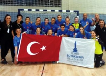 İzmir Büyükşehir Belediyesi çeyrek finalde.