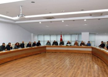 Karabağlar Belediyesi çalışanlarını enflasyona ezdirmedi