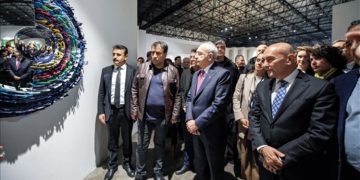 Kılıçdaroğlu’ndan “Gâvur Mahallesi”ne ziyaret.