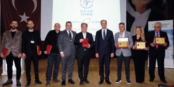 Genç Girişim ve Yönetişim Derneği’nin İzmir Şubesi açıldı