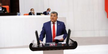 CHP’li Sındır, “Öğretmenevleri de kadro bekliyor”