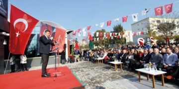 KARŞIYAKA’NIN YENİ GÖZDESİ KAPILARINI AÇTI