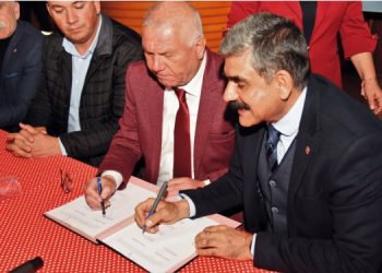 KEMALPAŞA’DA İŞÇİ ÜCRETLERİNE YÜZDE 64 ZAM