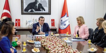 Anadolu kadınları sahaya çıkıyor