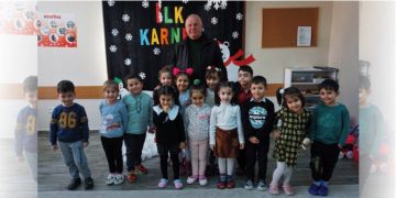 İLK KARNE BAŞKAN KARAKAYALI’DAN