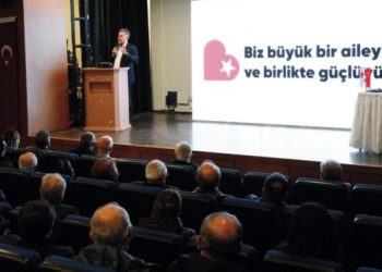 Bayraklı adım adım ‘dönüşüme’ yürüyor