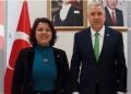 Egeli bilim insanlarından el titremesine “Elektromıknatıslı Eldiven” ile çözüm