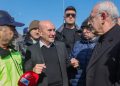 Genel Başkan Kılıçdaroğlu, İzmir Büyükşehir Belediyesi’nin kurduğu çadır kenti ziyaret etti.