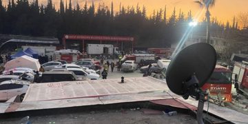 İzmir’den deprem bölgesine ücretsiz internet desteği.