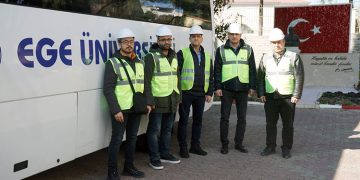 Ege Üniversitesinden uzman ekip deprem bölgesinde incelemelerde bulunacak.