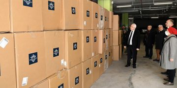Karabağlar Belediyesi’nden çok boyutlu destek.