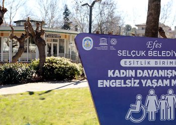 EFES SELÇUK’A GELEN DEPREMZEDELERE PSİKOLOJİK DESTEK