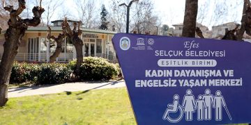 EFES SELÇUK’A GELEN DEPREMZEDELERE PSİKOLOJİK DESTEK