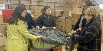 Balçova’da depremzedelerin yaraları sarılıyor