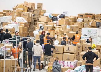 Afet bölgesine yardımlar 65 milyon lirayı aştı.