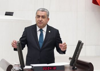 Serter: “Esnafı bir de enkazın altında bırakmayın.”