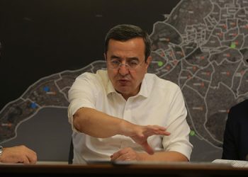 Başkan Batur’dan deprem reçetesi!.