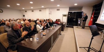 NARLIDERE’DE NAZIM HİKMET GECESİ