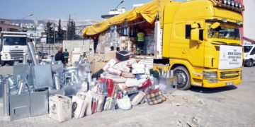 Konak Belediyesi Kahramanmaraş’ta 100 ailelik çadırkent kuruyor
