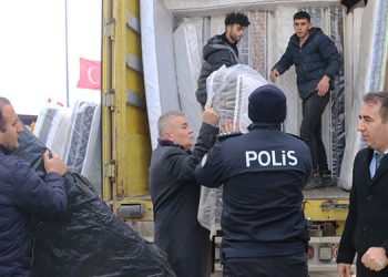 TTO’dan Adana’ya 2 tır yardım gönderildi.