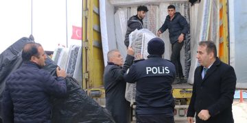 TTO’dan Adana’ya 2 tır yardım gönderildi.