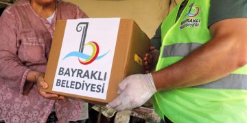 Bayraklı Belediyesinden ailelere kış desteği!