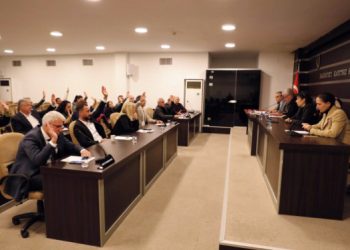NARLIDERE’YE ARNAVUTLUK’TAN KARDEŞ GELDİ