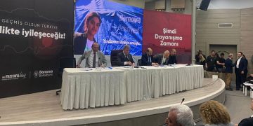 “Hizmet alamıyoruz, ilçe olmak istiyoruz”.